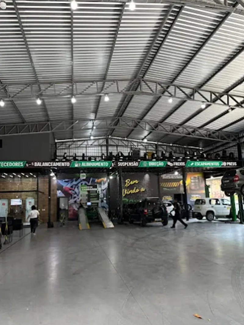 Rua Dr. Sabino Árias, 2469<br>Xerém<br>Duque de Caxias - RJ <br> CEP: 25250-613
- 2