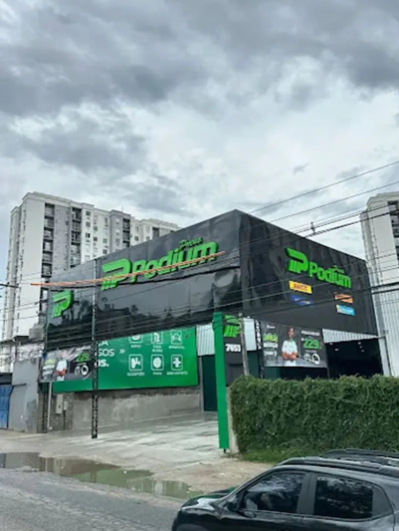 Estr. dos Bandeirantes, 7653<br>(Rio Centro - Nova Loja)
<br>Jacarepaguá<br>Rio de Janeiro - RJ <br> CEP: 22780-260 - 1