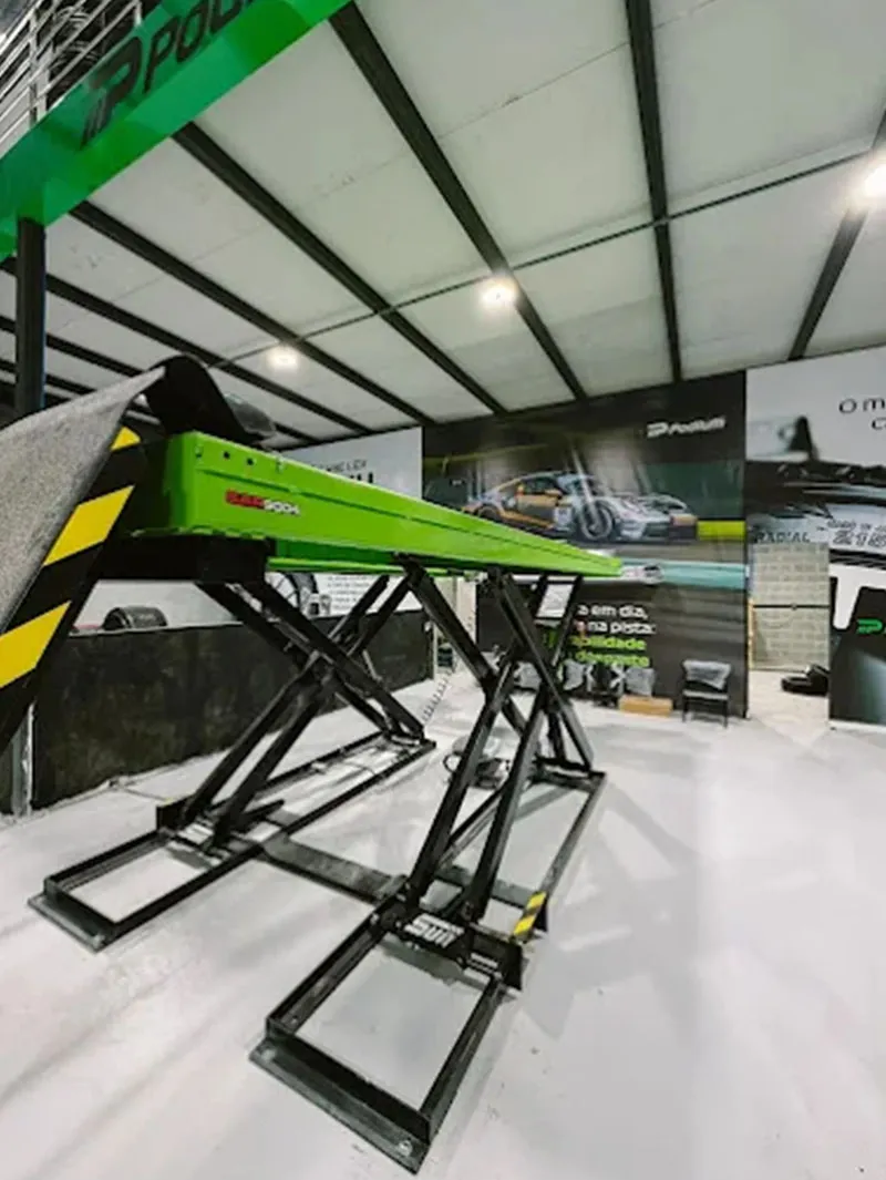 Estr. dos Bandeirantes, 7653<br>(Rio Centro - Nova Loja)
<br>Jacarepaguá<br>Rio de Janeiro - RJ <br> CEP: 22780-260 - 6