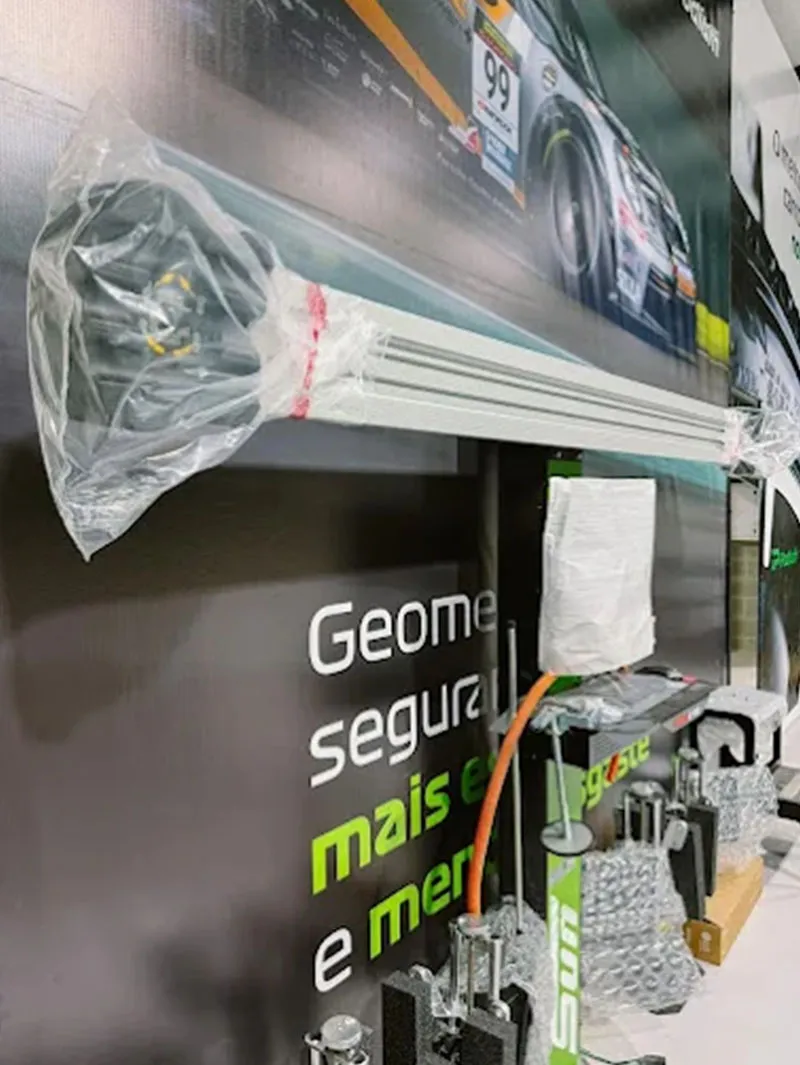 Estr. dos Bandeirantes, 7653<br>(Rio Centro - Nova Loja)
<br>Jacarepaguá<br>Rio de Janeiro - RJ <br> CEP: 22780-260 - 7